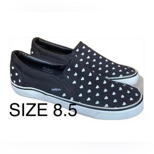 Women’s PunkRose Slip On Canvas Sneakers | Black with White Hearts | Size: 8.5
